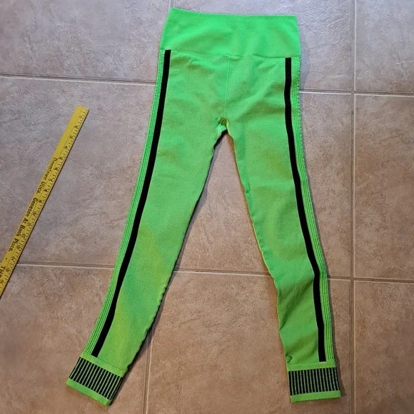 Fabletics - Picture 9 of 12